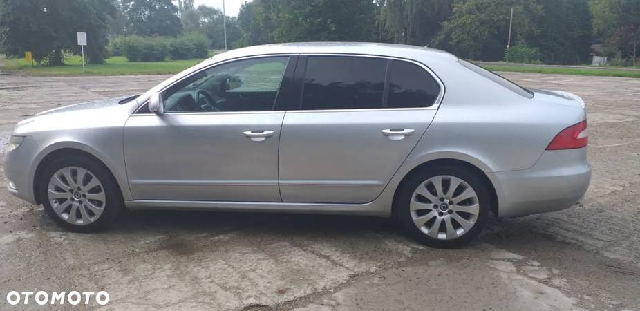 Skoda Superb 1.9 TDI Ambition - 16