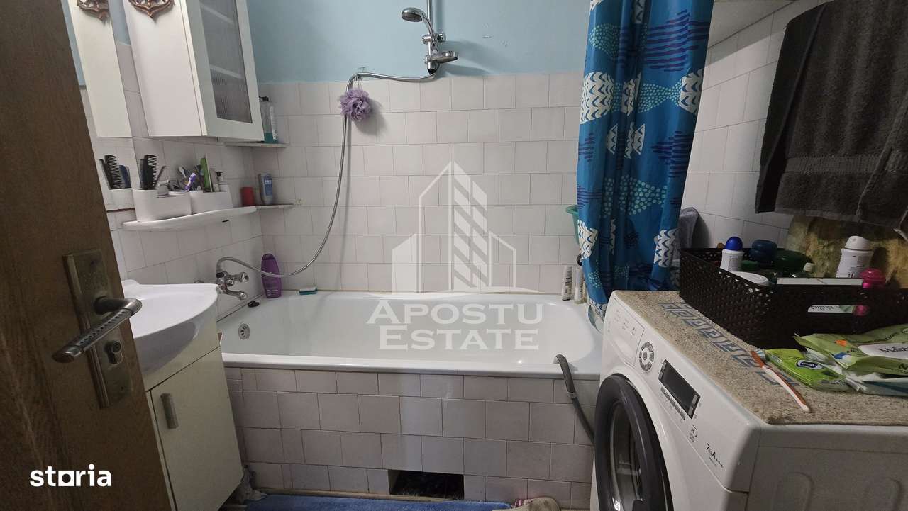 Apartament cu 2 camere, decomandat, centrala proprie, zona Lipovei - Imagine principală: 5/5