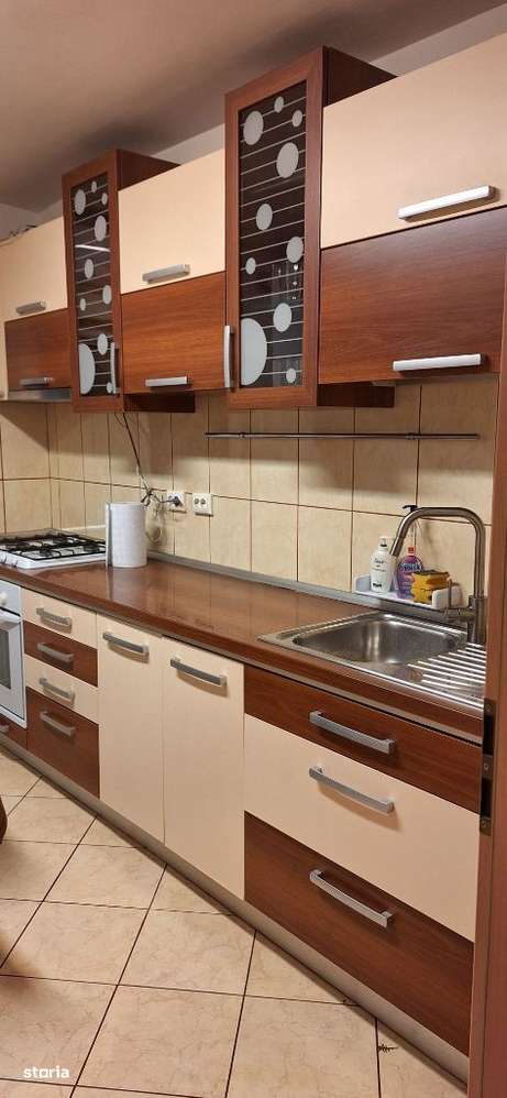 Apartament cu 3 camere in zona Arcu - Carrefour (fost Billa) - Imagine principală: 3/8