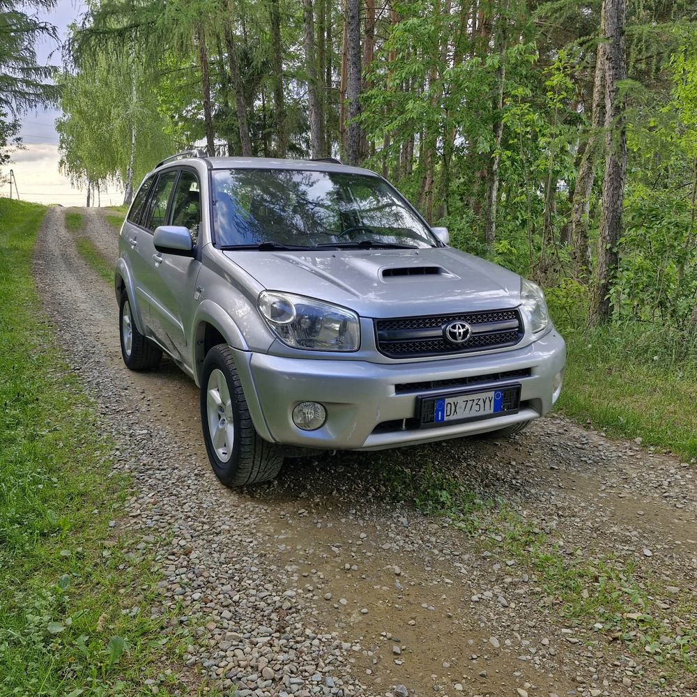 Toyota Rav4 II D-4D 4x4 2004