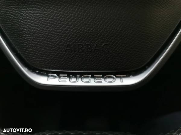 Peugeot 3008 BlueHDi 130 Stop & Start EAT8 Active - 19