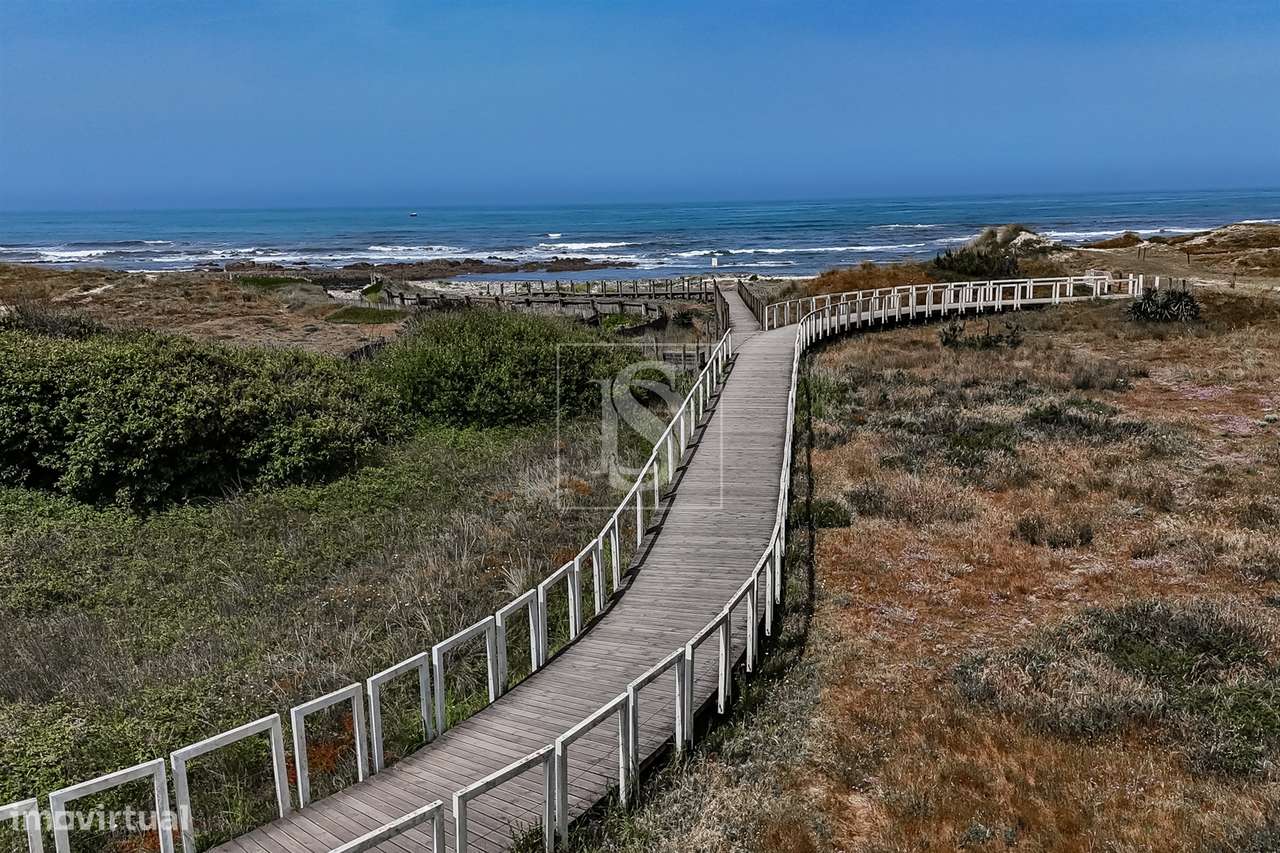 Moradia T3 na 1ª linha de praia, em Cepães, Esposende-14