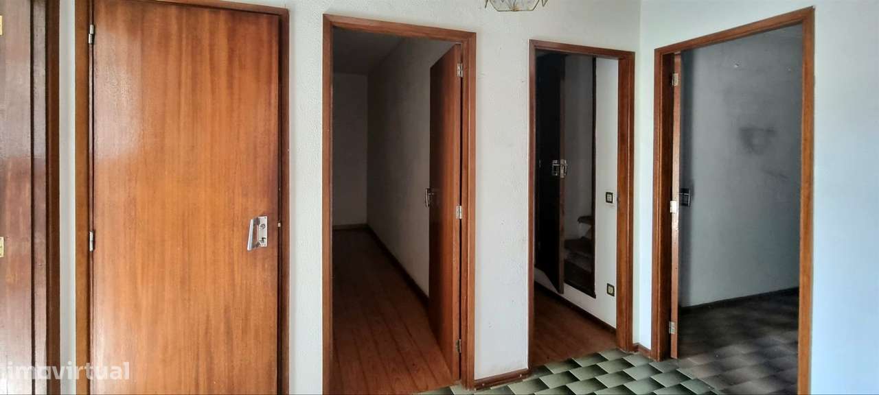 Moradia >=T10 - Fonte da Talha - Coimbra/Venda-19