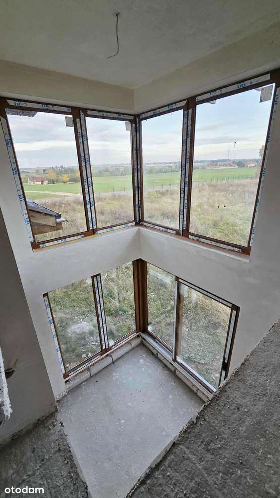 Urokliwa willa pod miastem-5