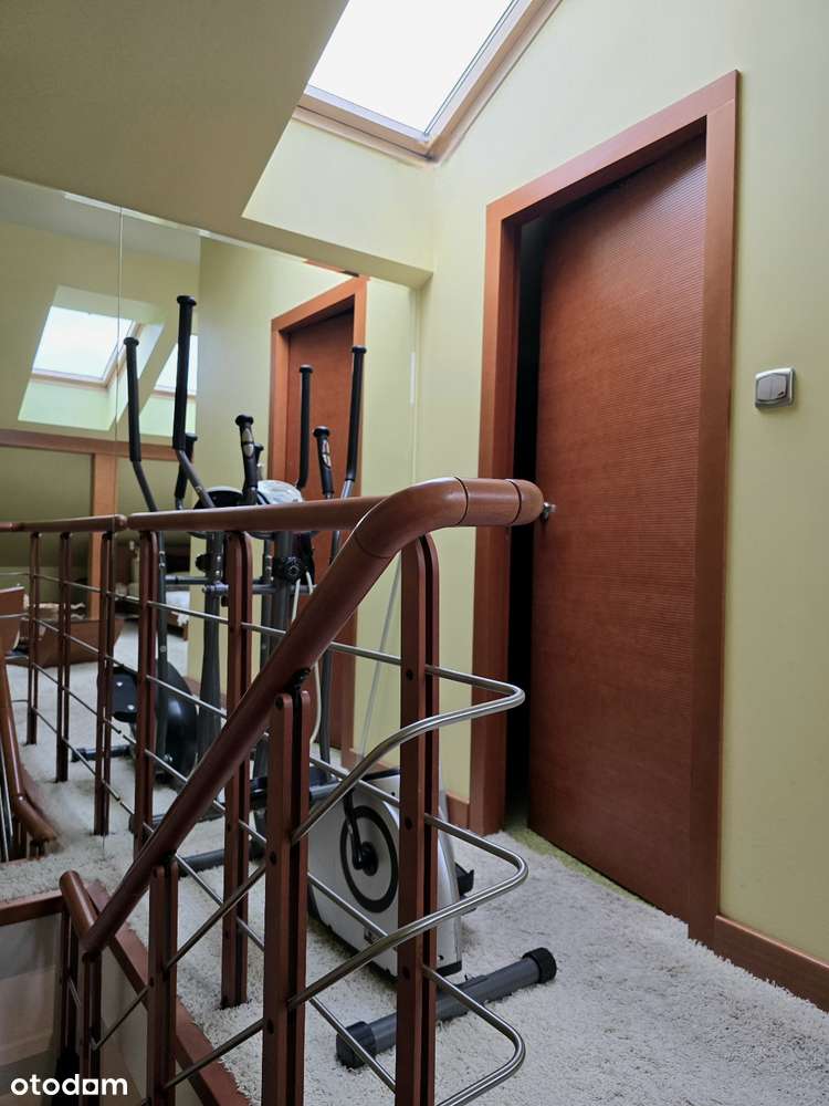 Dwupoziomowy apartament z duszą | Gdynia Dąbrowa | ul. Gorczycowa-15