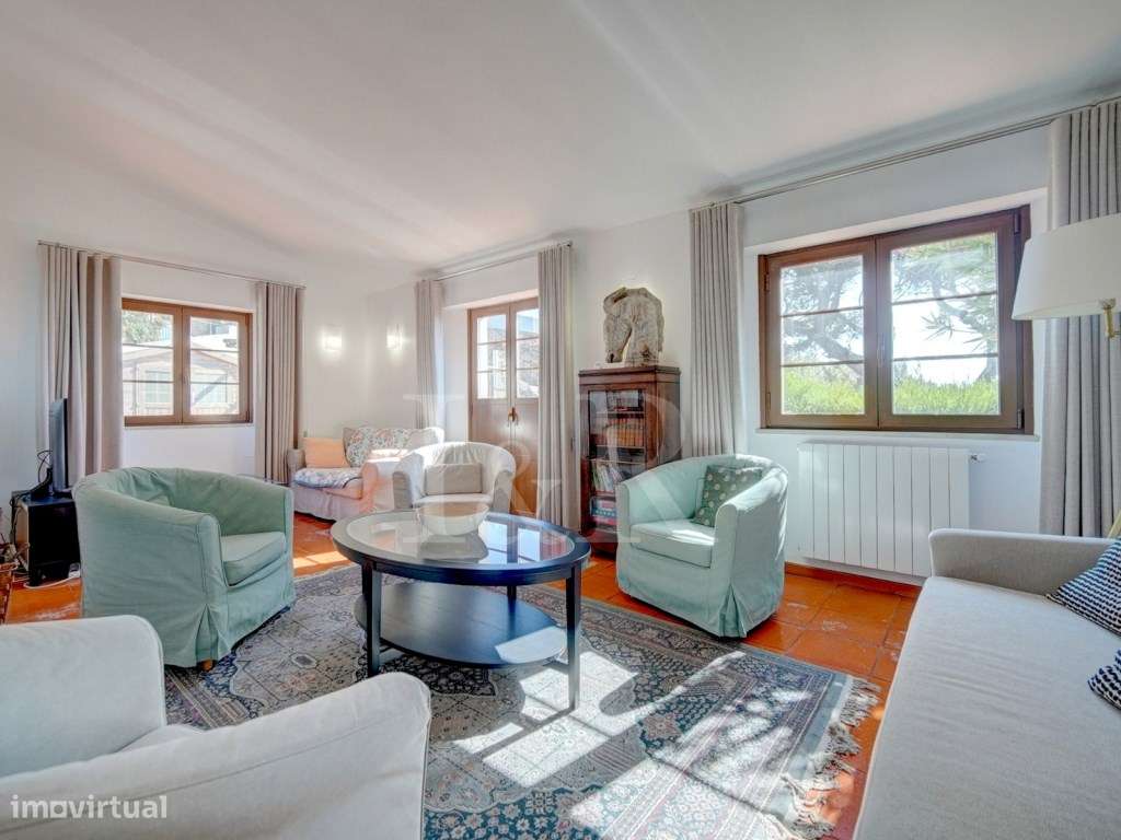 Moradia T2+3 com jardim e vista mar na Azóia, Sintra-20