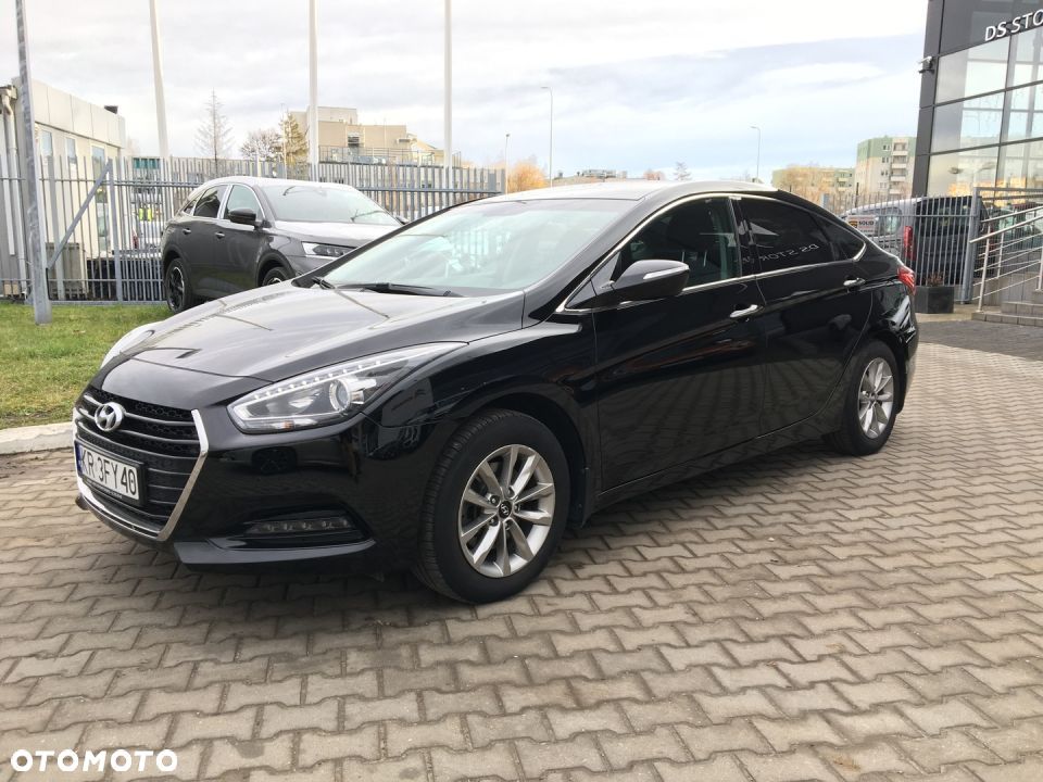 Hyundai i40 1.7 CRDi BlueDrive Comfort DCT - 1