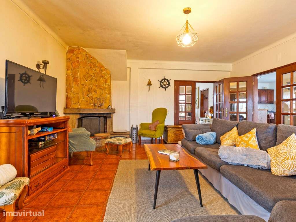 Moradia T3 Isolada com 1000 m² + Terreno Contíguo de 1200 m² - Cast...-10