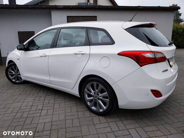 Hyundai I30 i30cw 1.4 Style - 33