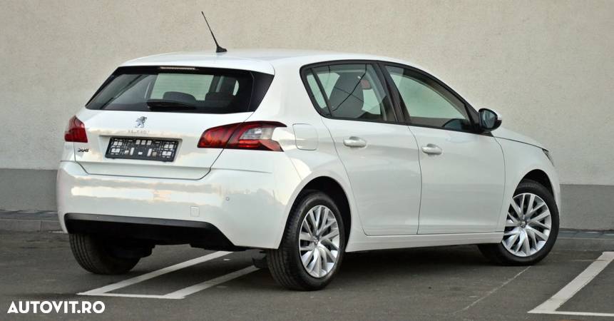 Peugeot 308 - 11