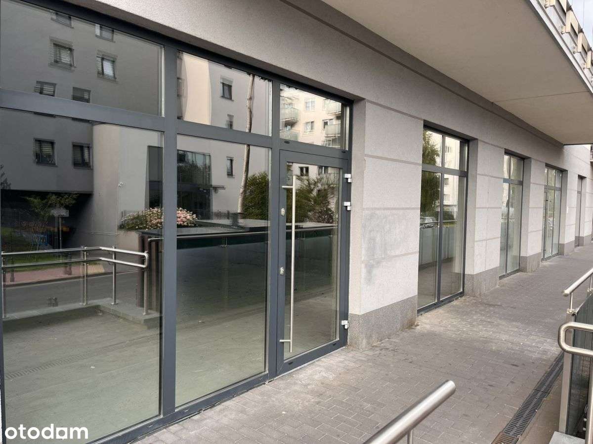 Prestiżowy lokal usługowy 180 m² – duże witryny-5