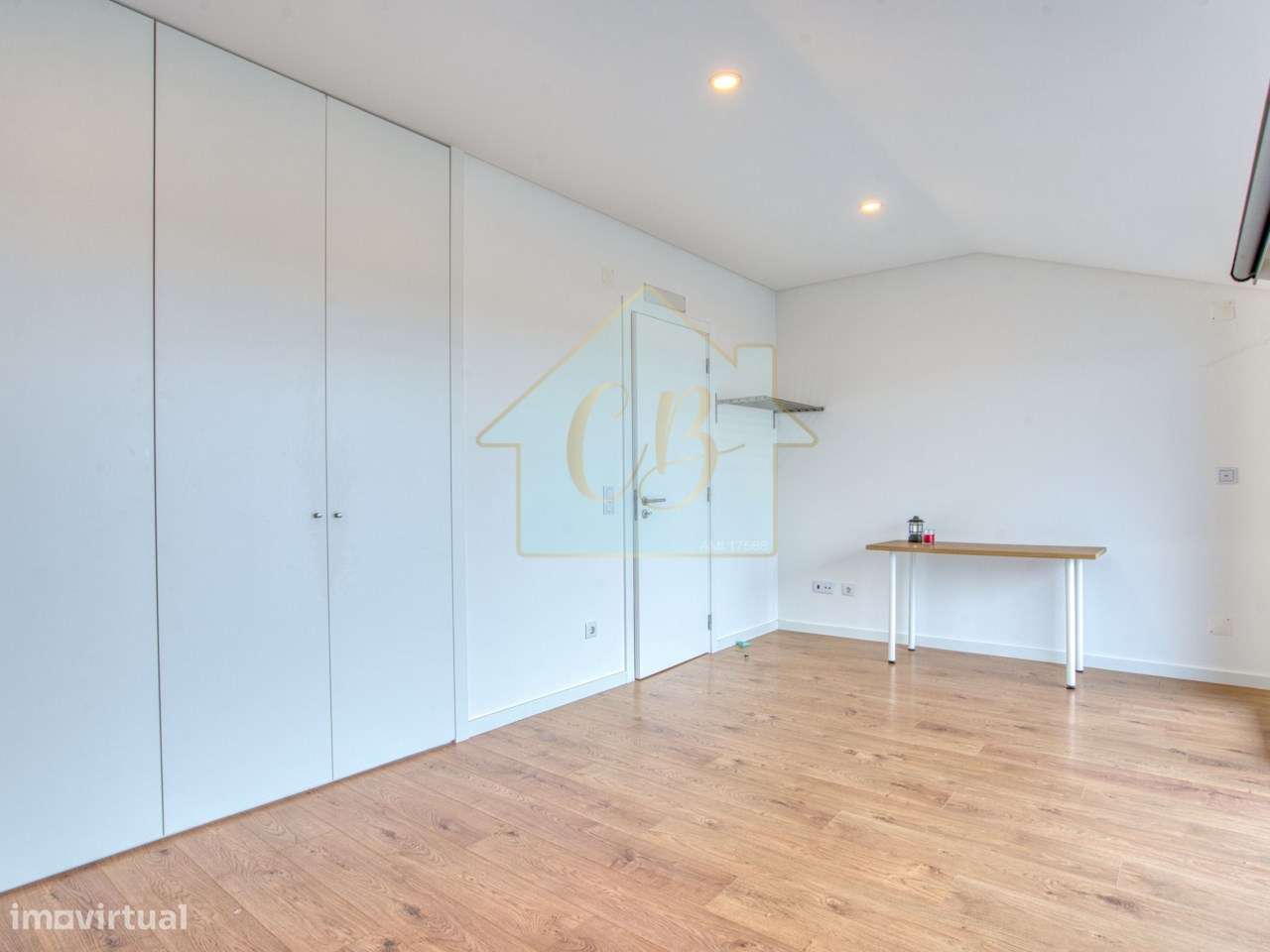 Moradia T4 no Varatojo – Torres Vedras | Terraço panorâmico e garagem-26