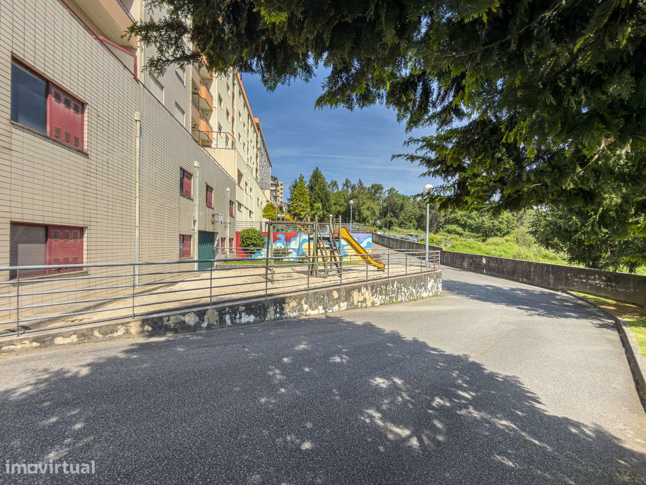 289.800€  - T4 com garagem – São João da Madeira-31