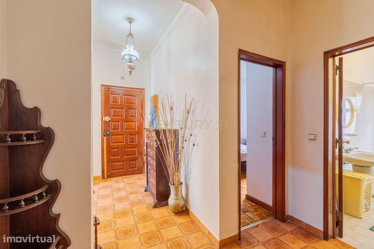 Oportunidade T3 para Venda em Vale do Cobro - Grande imagem: 5/25