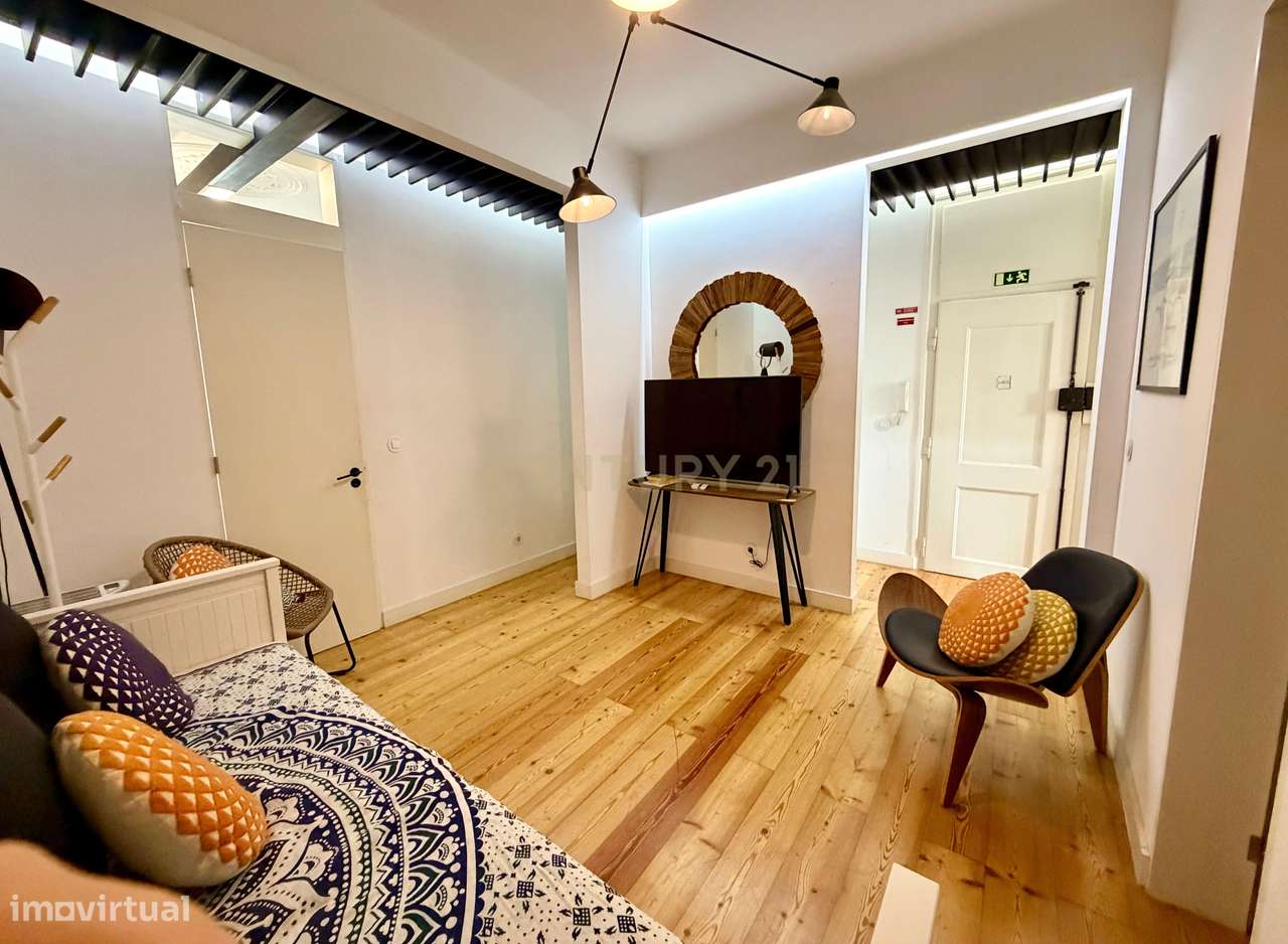 T2 de charme na Graça – Totalmente mobilado e remodelado - Grande imagem: 4/18