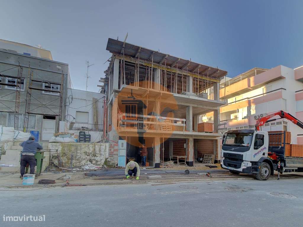 Empreendimento em Construção em Monte Gordo a 200 m da praia . - Grande imagem: 2/8