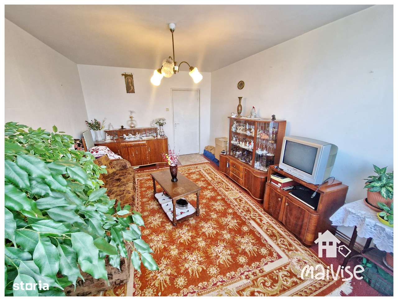 Apartament 3 camere de vanzare, str.Tudor Vladimirescu-5