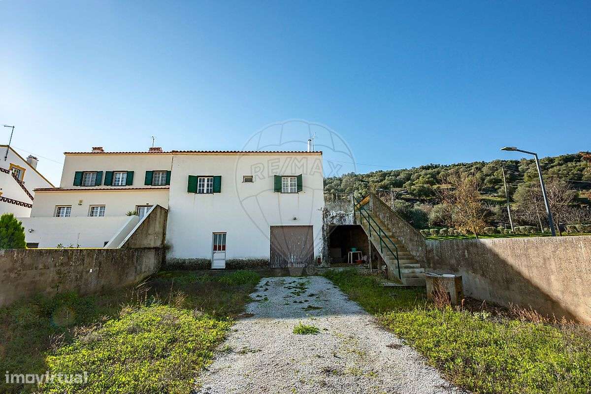 Moradia T2 para venda - Grande imagem: 2/6