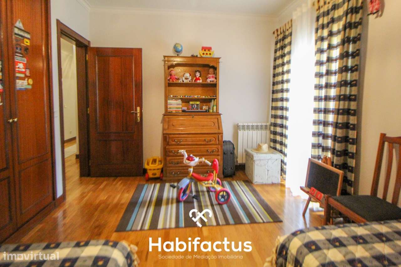 Apartamento T3 com excelentes áreas a 5 m centro de Viseu-9