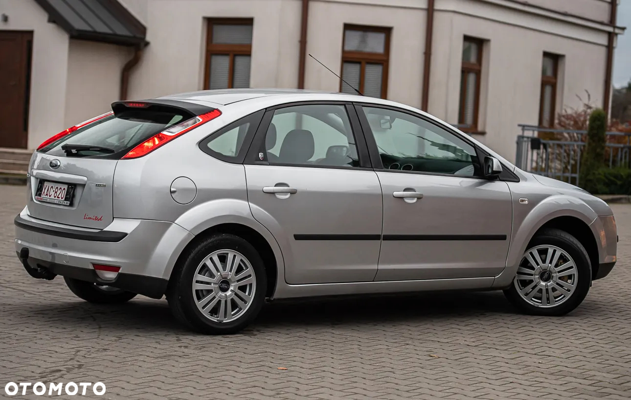 Ford Focus 1.6 TDCi Ghia - 21