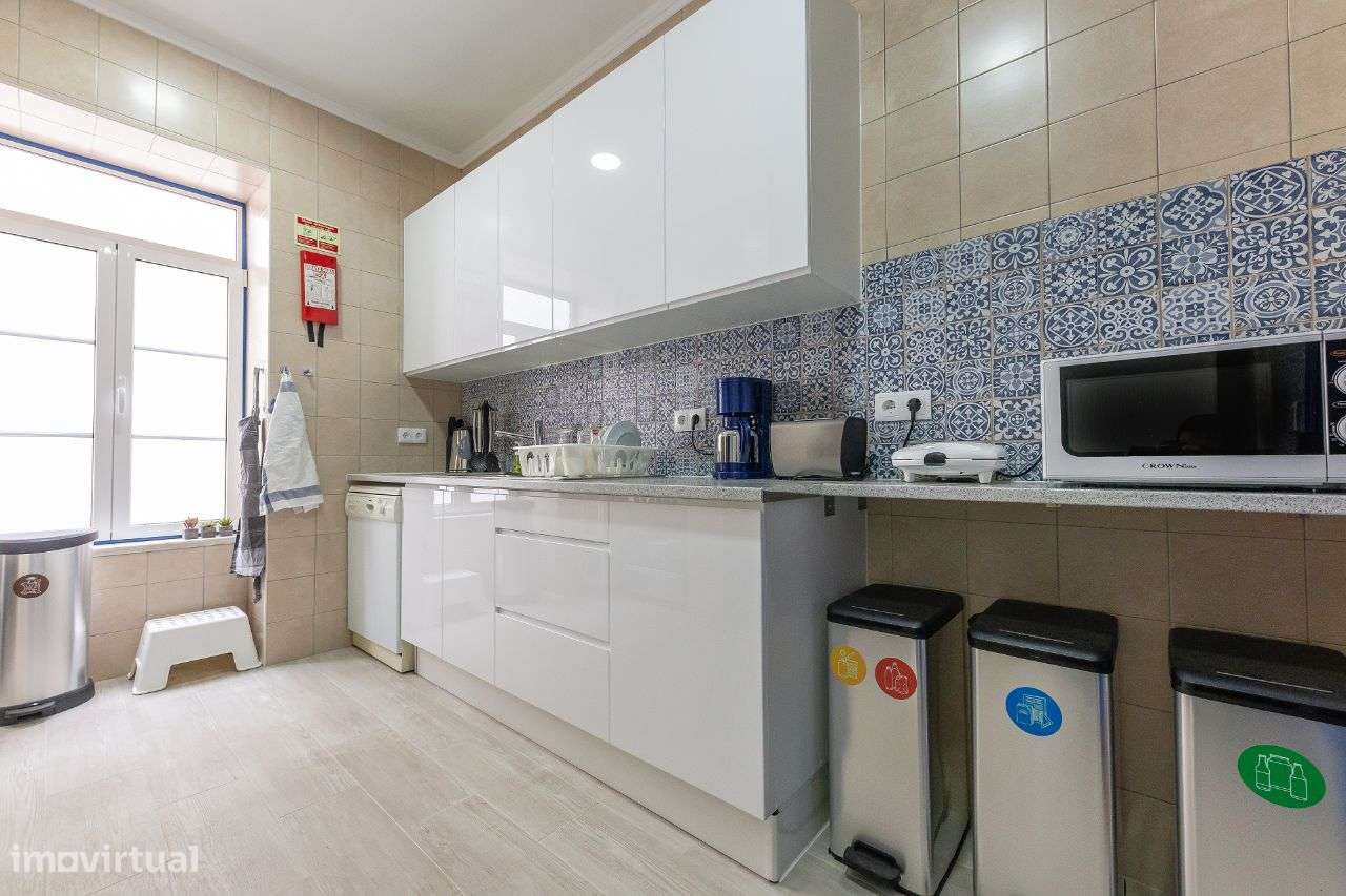 Quarto privado para arrendar no centro da Parede (até seis pessoas) - Grande imagem: 4/7