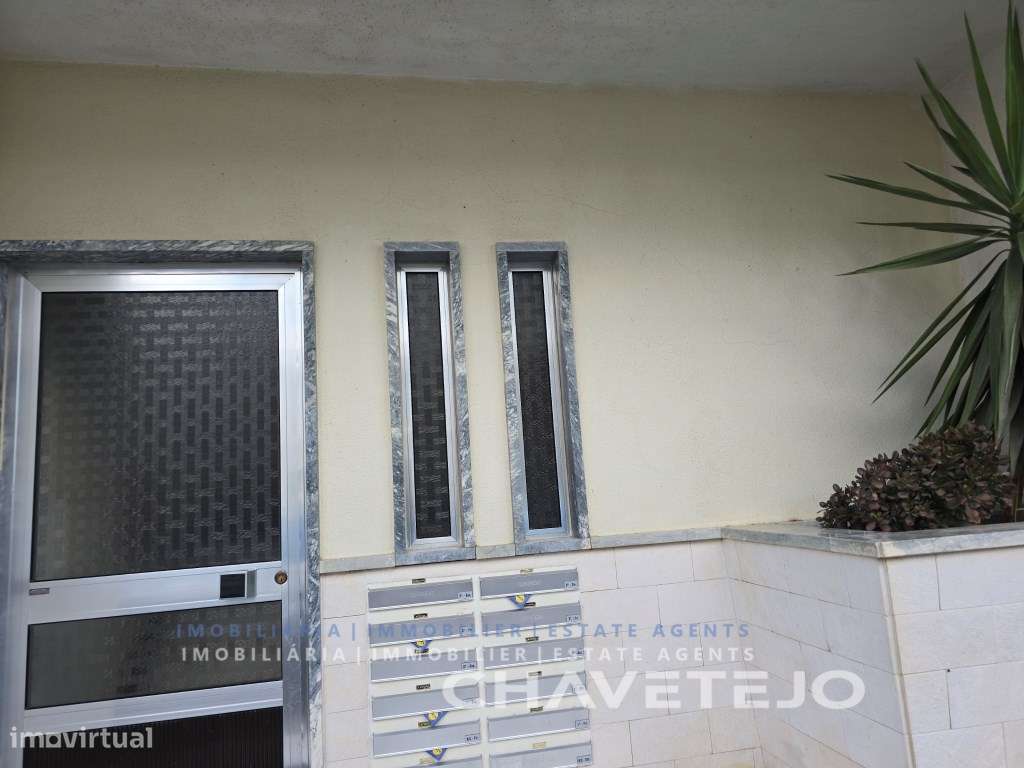 Apartamento T2 com garagem dupla e vista para o Castelo de Tomar-30