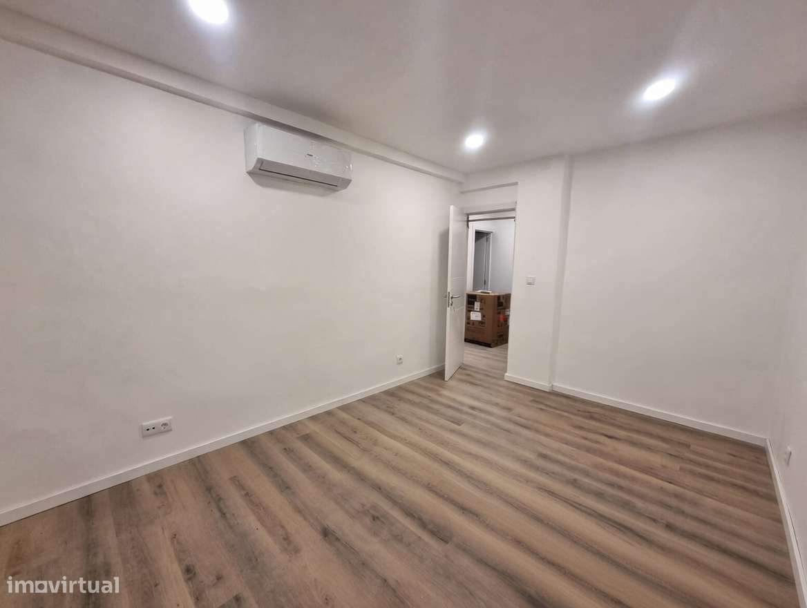 T2 remodelado - Rua Padre Francisco Álvares 23 - Grande imagem: 4/17