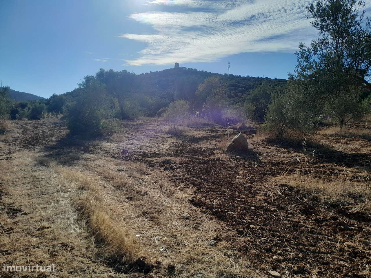 Moradia T3 C/ 10.000M2 Terreno C/ Furo-34