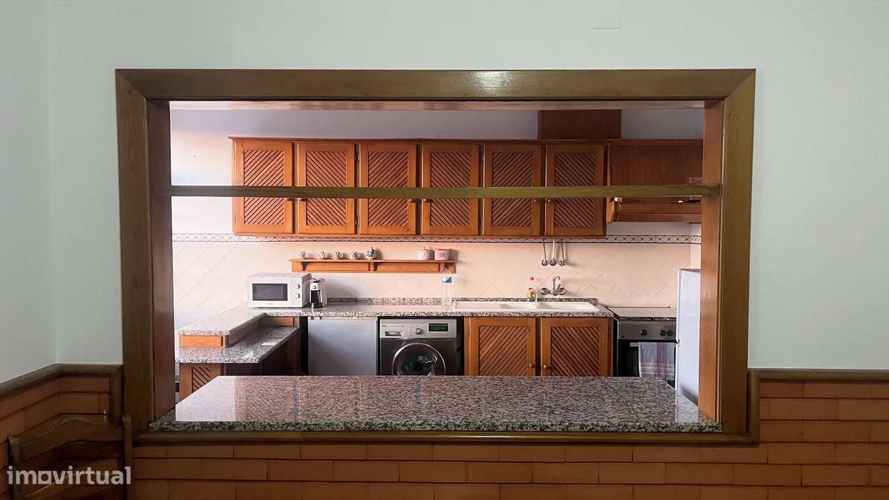 Excelente Apartamento T2 à venda na Avenida Mestre Cid - Grande imagem: 4/16