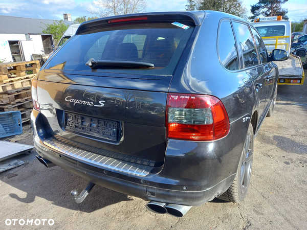 PORSCHE CAYENNE S ROLETA BAGAŻNIKA - 33