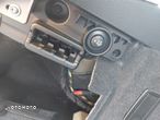 BMW Seria 3 318d Touring Advantage - 25