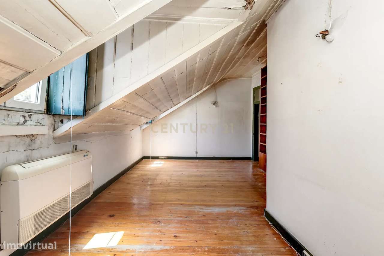Apartamento T2 Na Lapa, Lisboa-18
