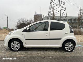 Oglinda stanga Citroen C1 1.0 benzina - 1