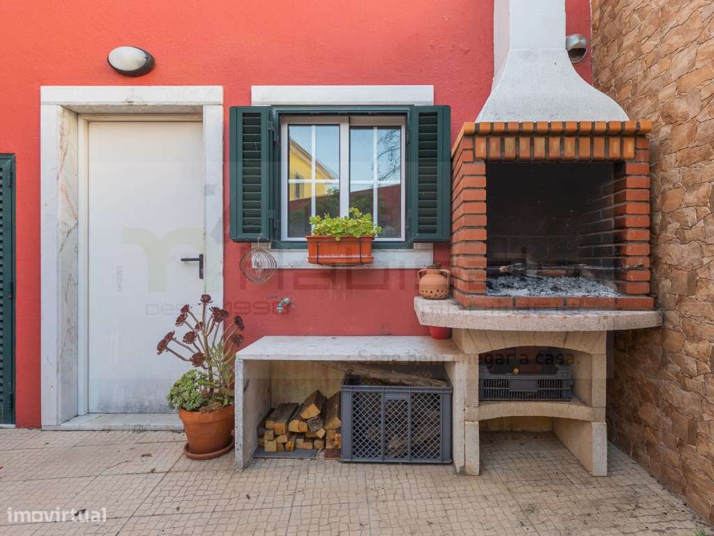 Moradia T4+1 | Casal Novo - Famões / Caneças-10