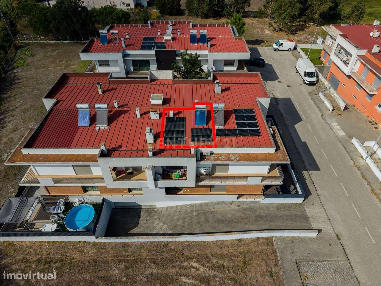T3 com Terraço de 63 m² e Garagem de 70 m² | Comeira, Marinha Grande-34