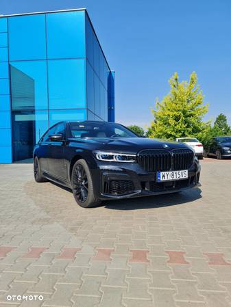 BMW Seria 7 750d xDrive sport - 13