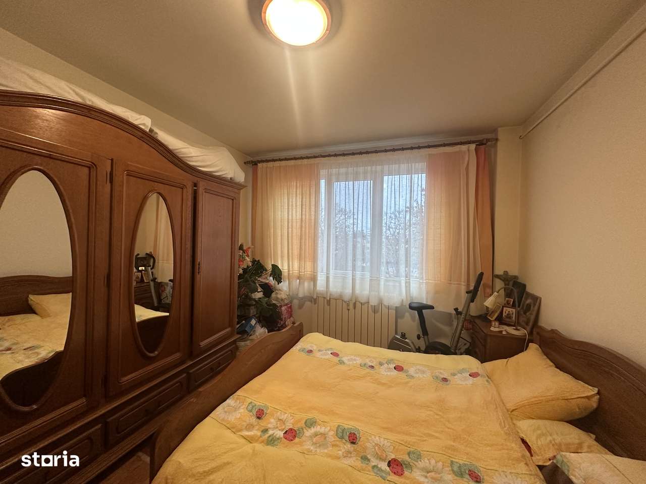 Agentia imobiliara VIGAFON vinde apartament 3 camere Democratiei-3