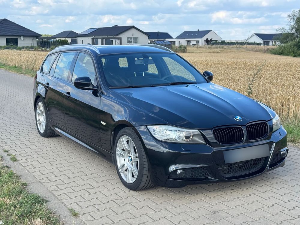 BMW 3 Series E90/E91/E92/E93 (2005-2012) 320i Edition Sport 2011