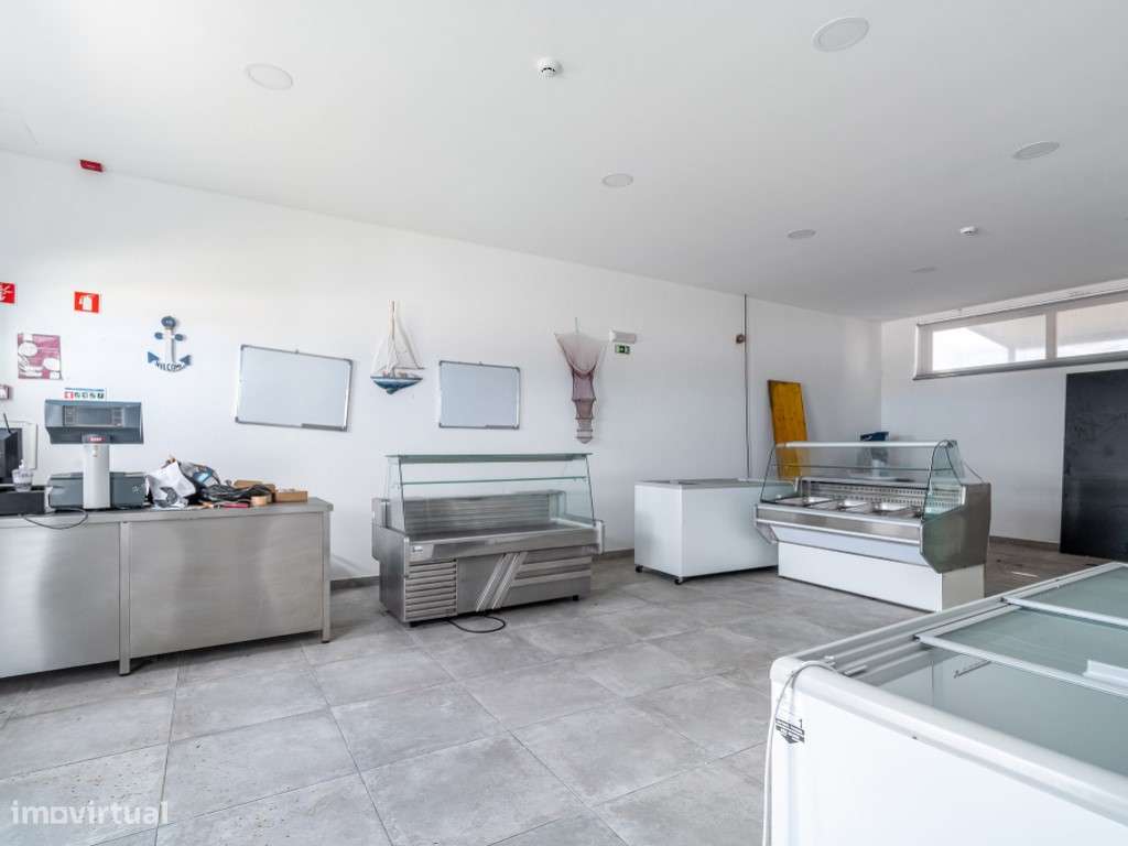 Edifício 1ª linha de mar - Peniche - opções múltiplas de investimento-53