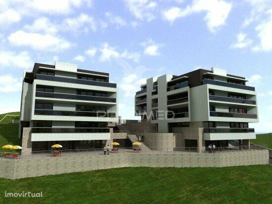 Apartamento T2 em Construção - Vila Real
