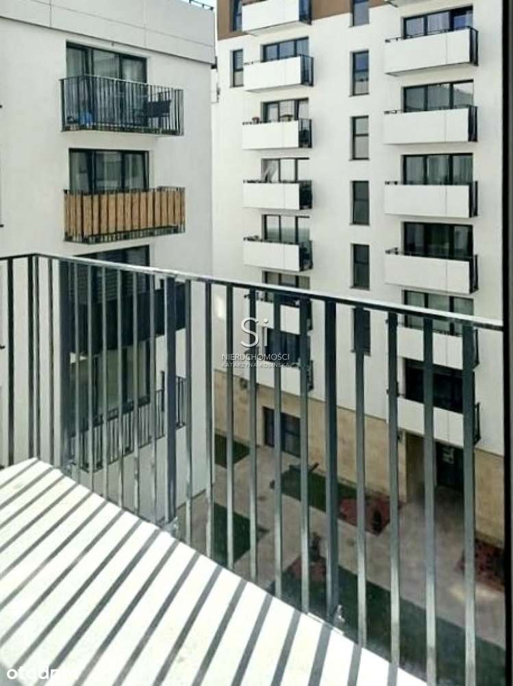 REZERWACJA Gotowa kawalerka Reda City, balkon, basen-11