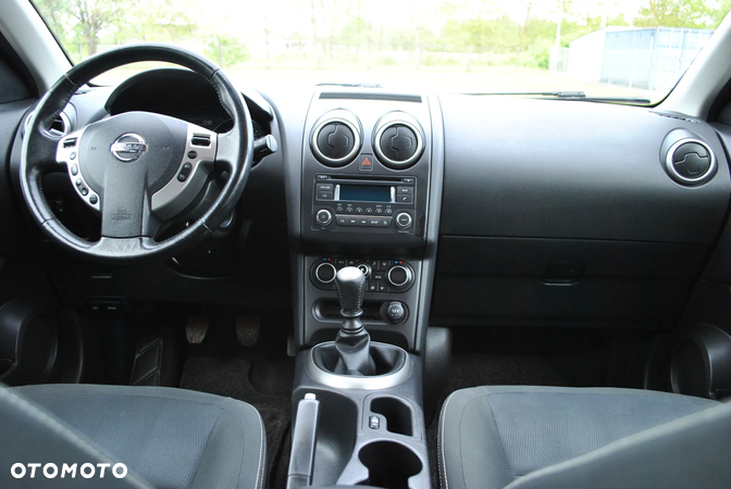 Nissan Qashqai 1.5 dCi Acenta EU6 - 14