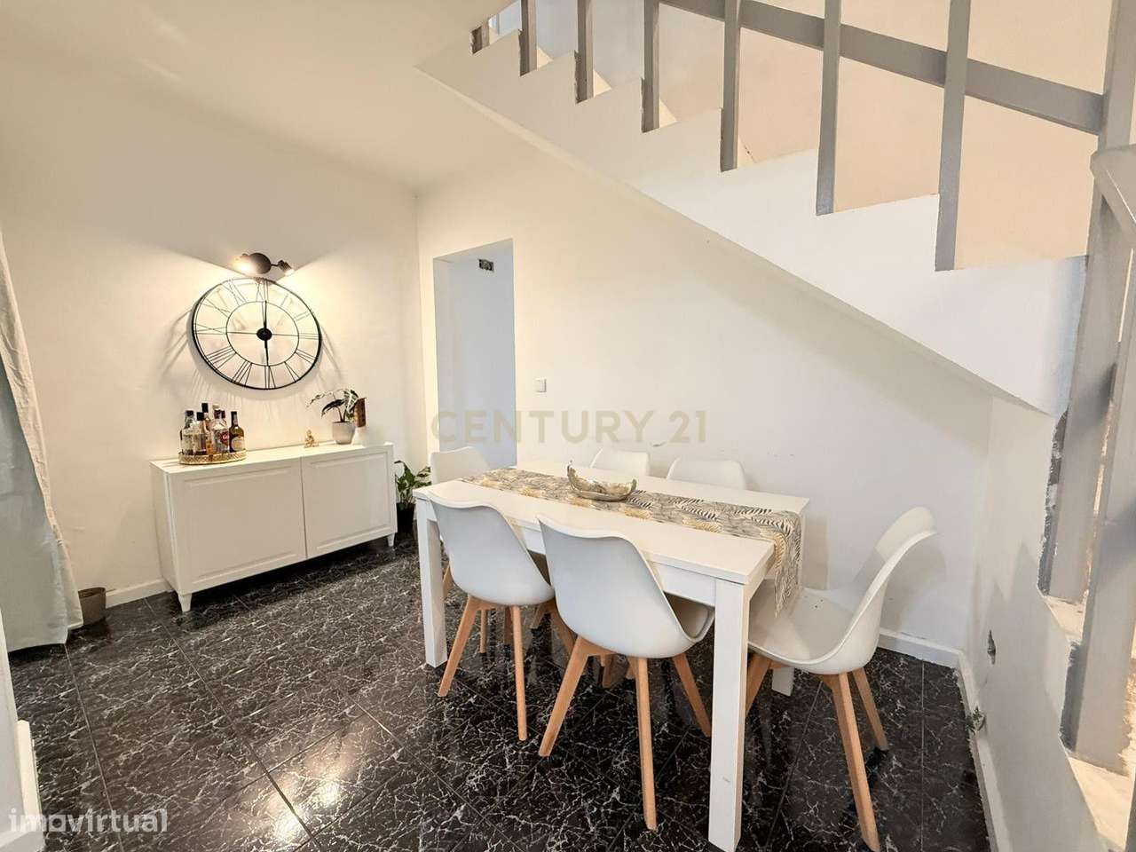 Moradia T2 com logradouro em Ribeira Grande, São Miguel - Grande imagem: 2/18