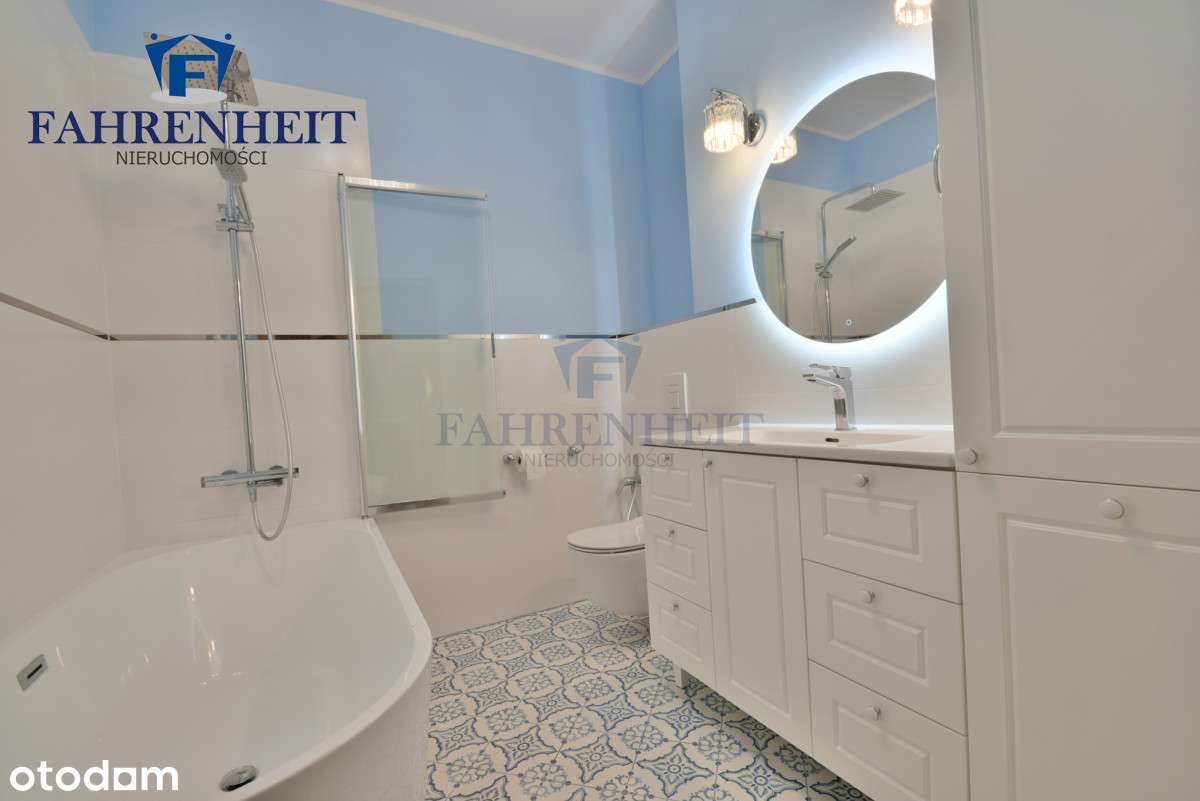 Fotowoltaika, Garaż, Wirtualny Spacer-18