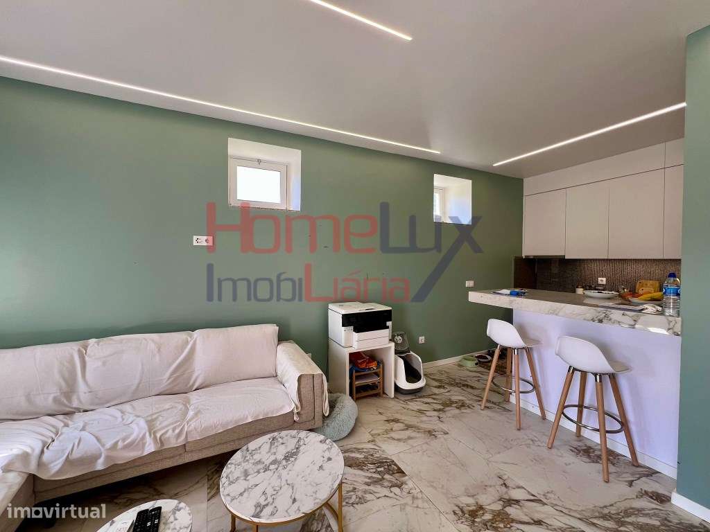 Andar moradia de Charme T2 junto ao Parque Oriental-15