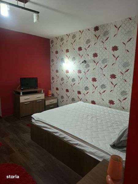 Inchiriez garsoniera - Imagine principală: 4/7