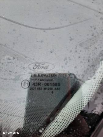 Ford S-Max 2.5 Titanium - 30