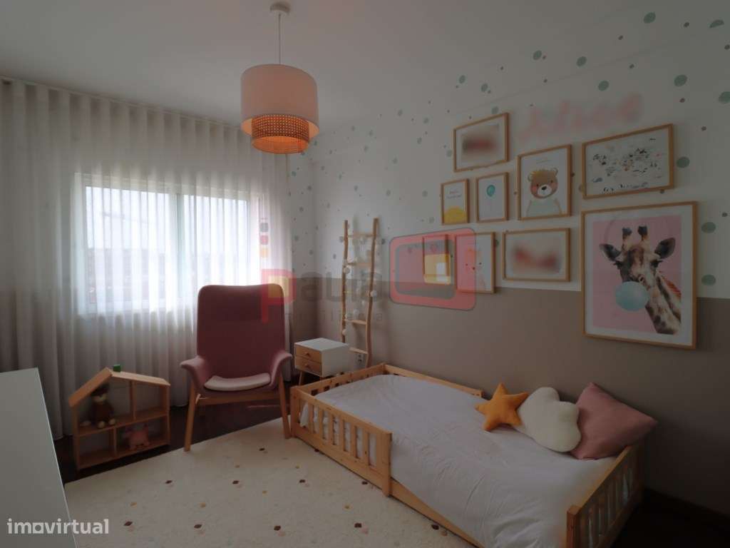 APARTAMENTO T3 MONTIJO COM PARQUEAMENTO E ARRECADAÇÃO-31