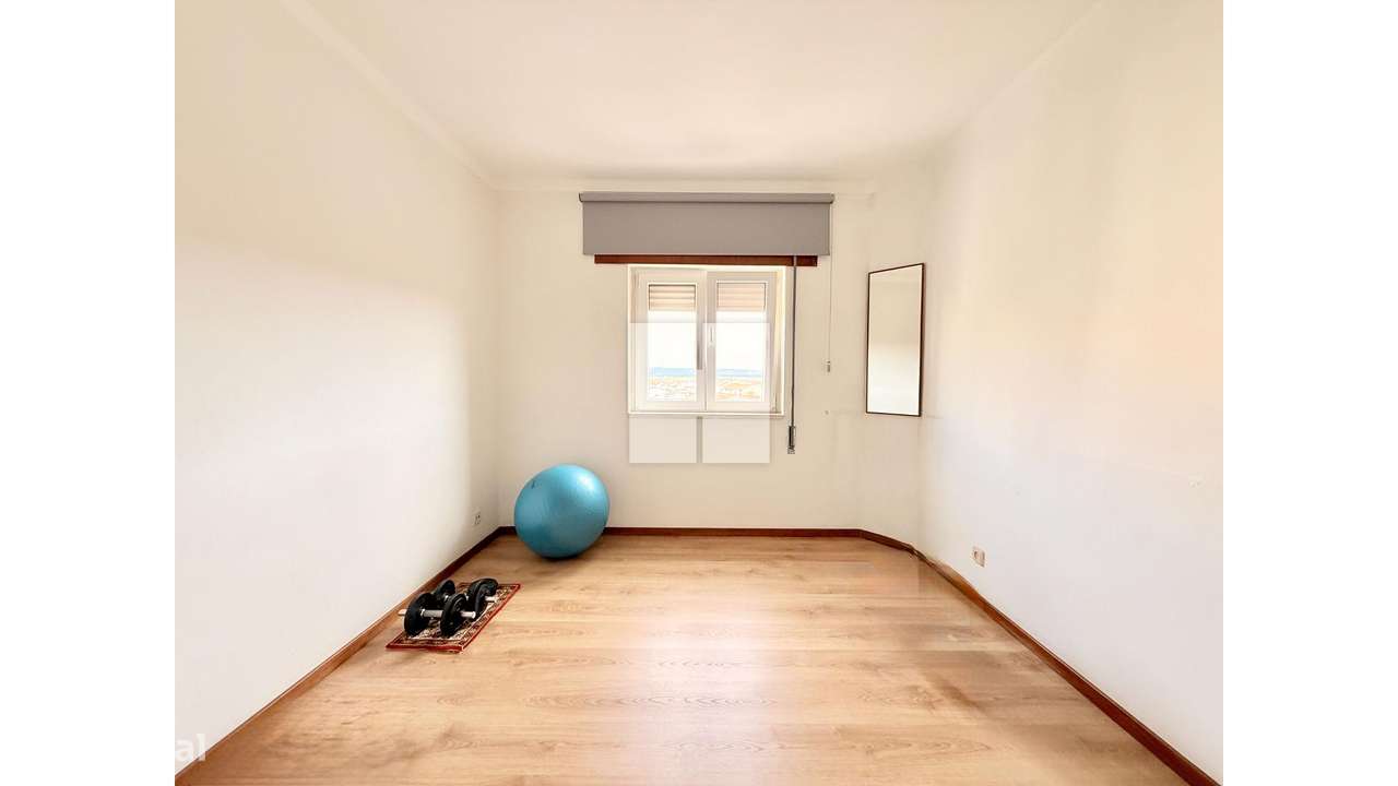 T3 com vista rio e muita luz-28