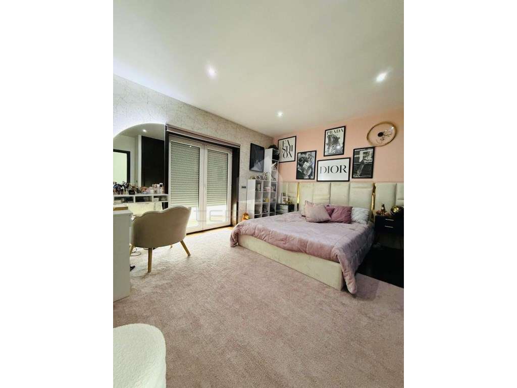 Casa de luxo à entrada da cidade de chaves-21